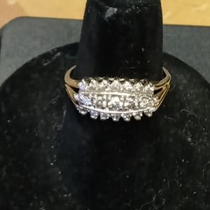 14kt diamond cocktail ring